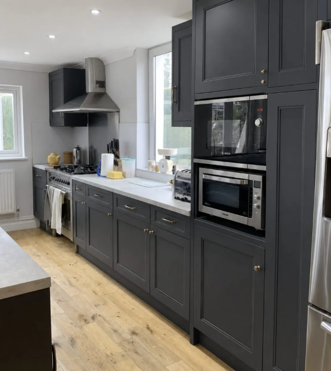 Charcoal kitchen with wood worktops